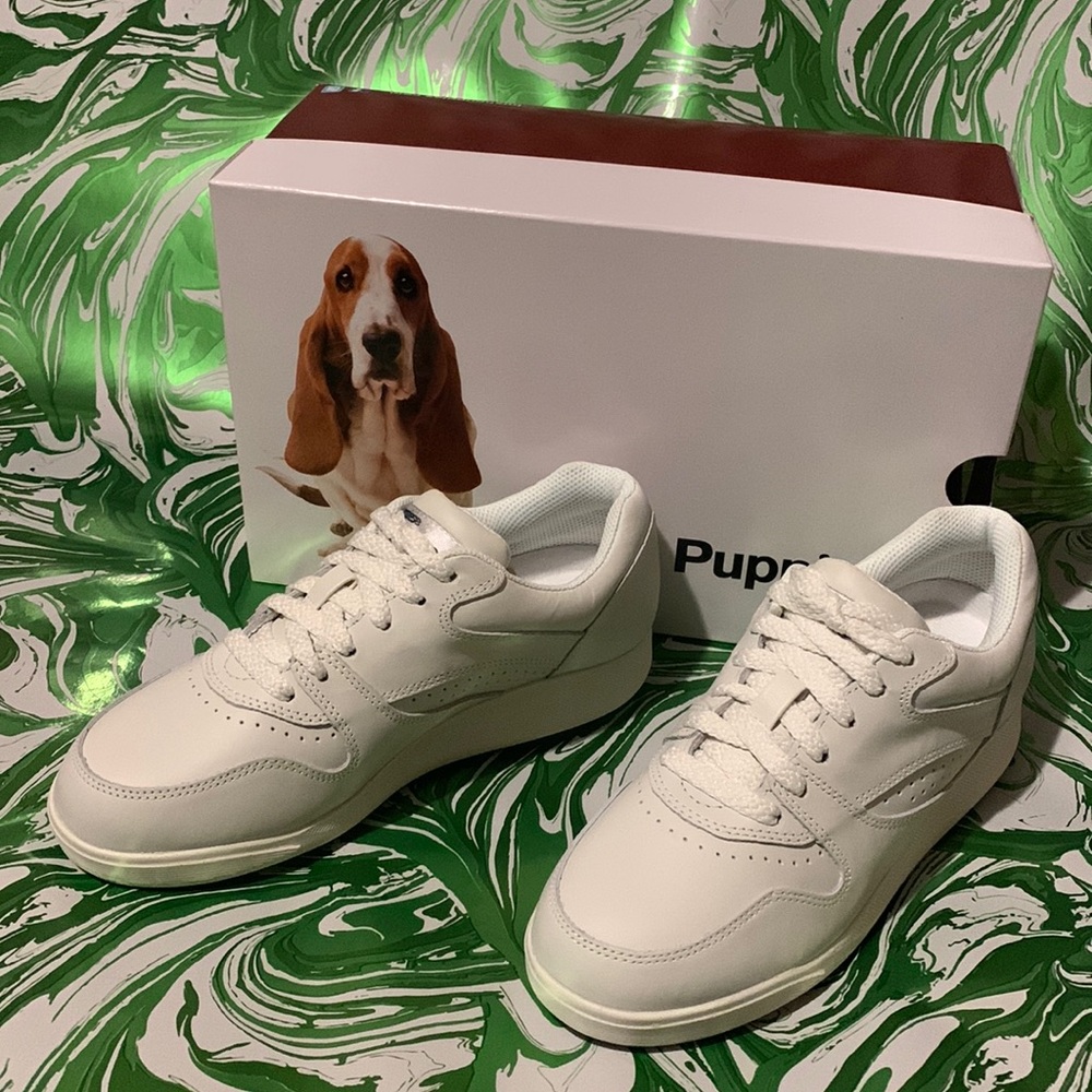 Hush Puppies Upbeat White Leather Sneaker, NWOT